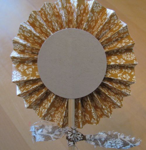 Spice Cake Accordion Flower Back