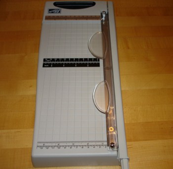 Tabletop_paper_cutter