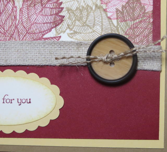 Using frayed Burlap Ribbon on Naturals Designer Button