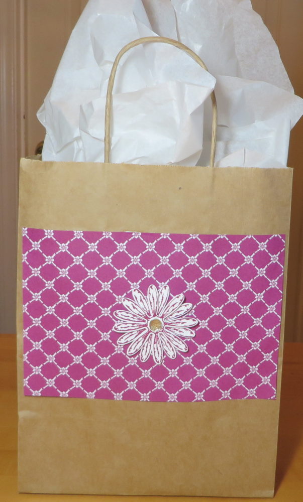 Quick and Easy Gift Bag To Make