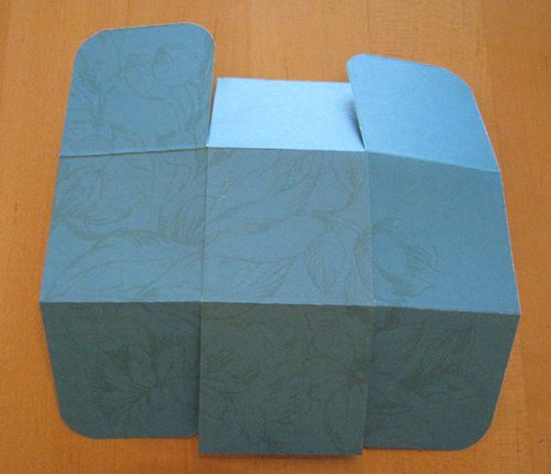 Score and cut your basket square