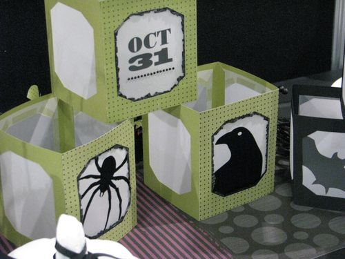 Spooky Things Decor Elements Luminaries